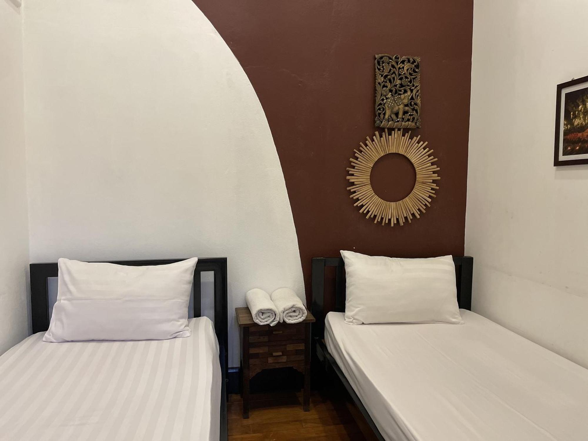 Ashi Poshtel Hostel Чиангмай Екстериор снимка