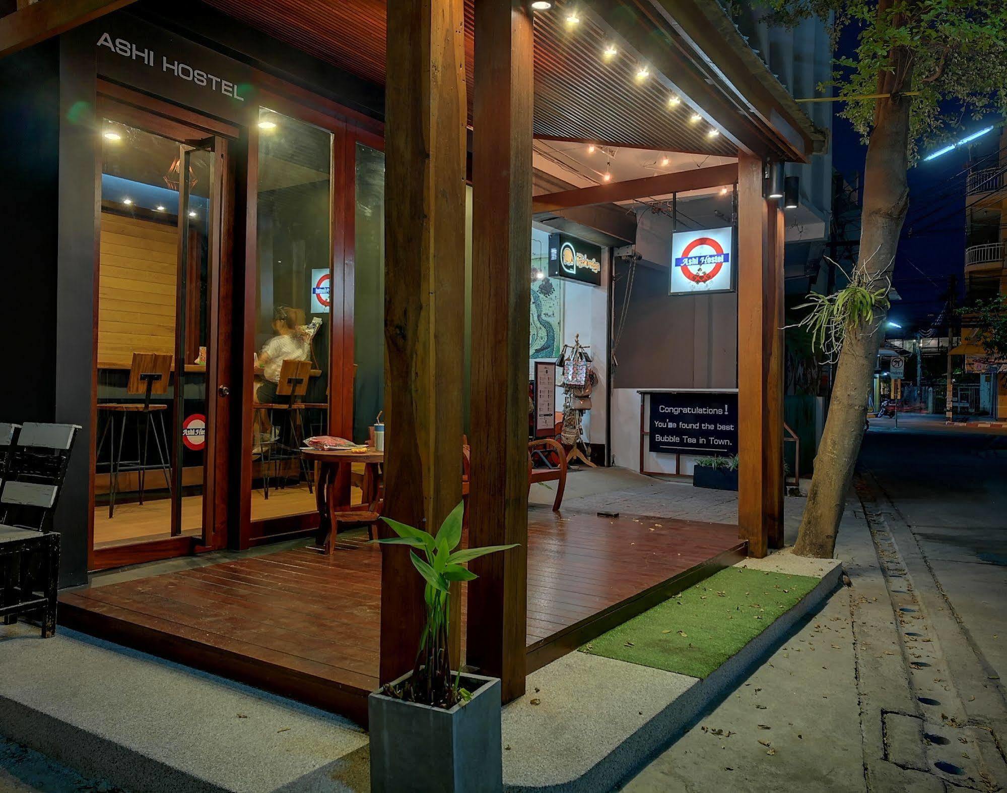 Ashi Poshtel Hostel Чиангмай Екстериор снимка